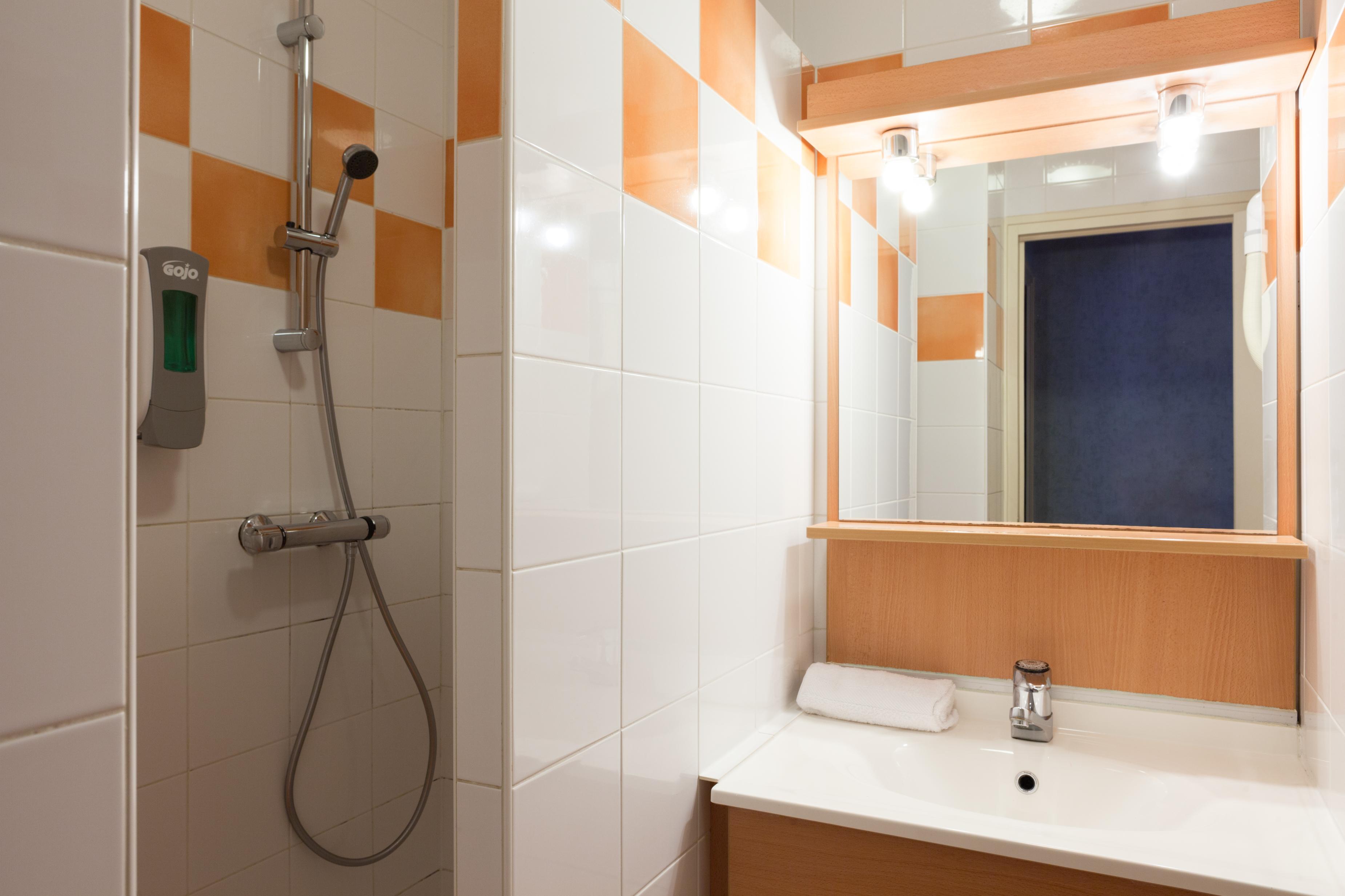 The Originals Boutique, Hotel La Chaussairie, Rennes Sud Шартр-де-Бретань Экстерьер фото